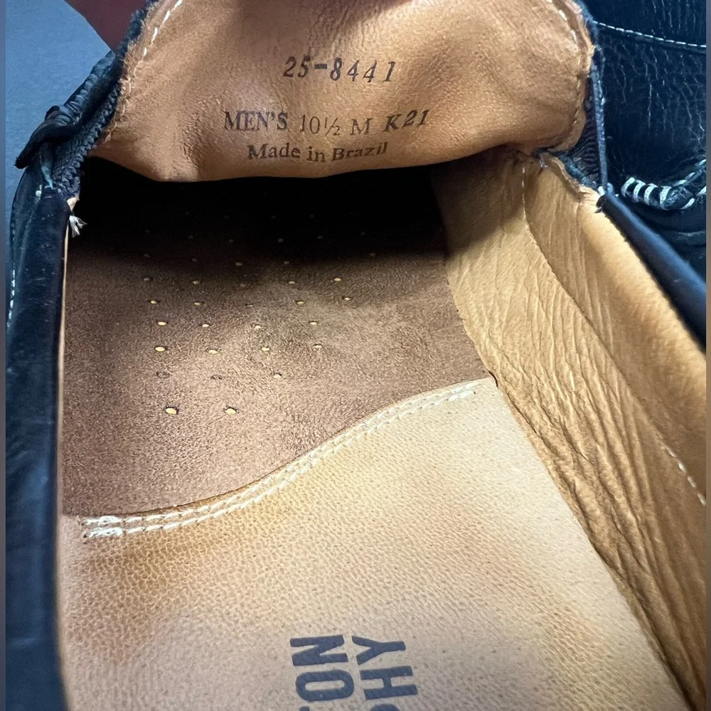 Johnston &‎ Murphy- Sheepskin, Black Slip On- Size: 10-1/2M, Pre-Owned